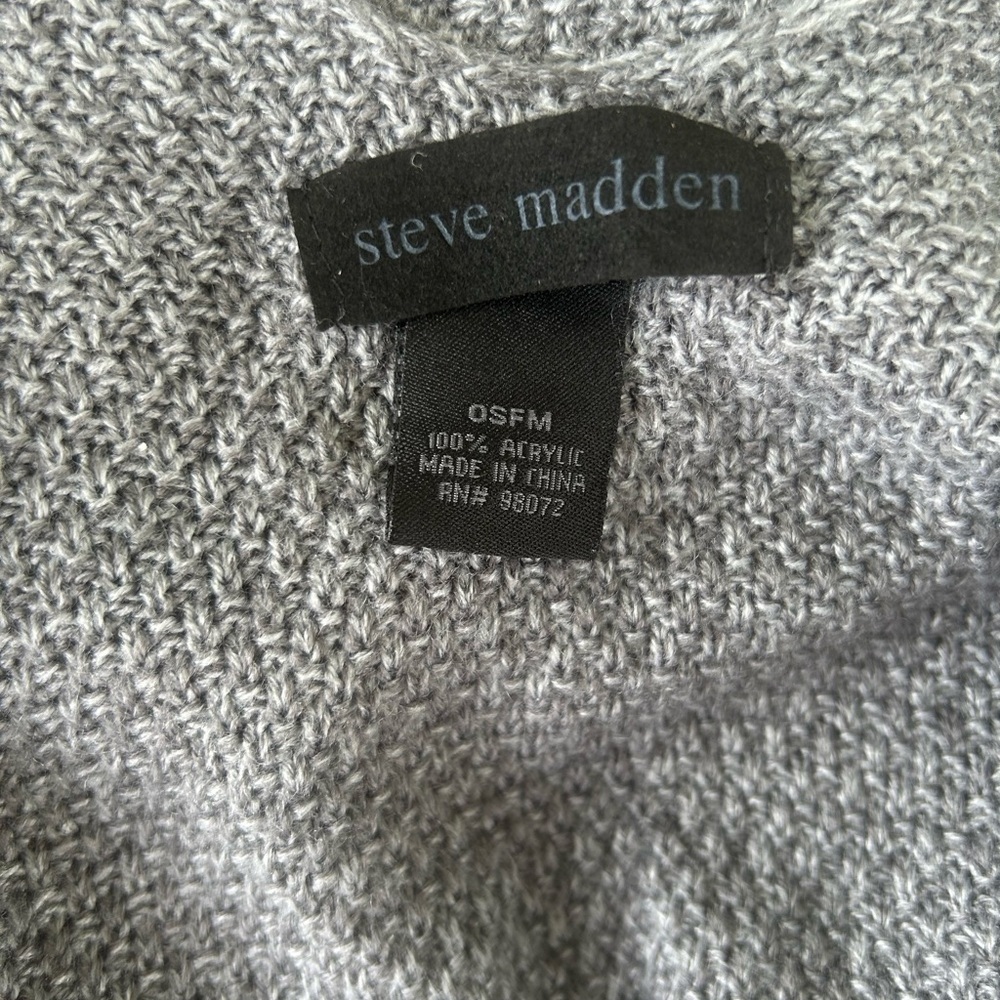 Steve Madden Knit Wrap Shawl One Size Cozy Fall - Picture 5 of 5